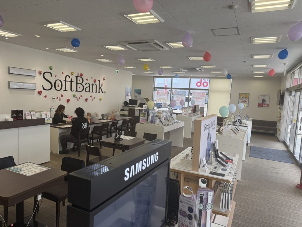 SoftBank 東尾道 店内